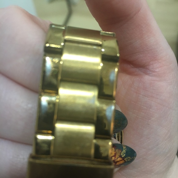 Rose Gold Riley Watch - Picture 4 of 6